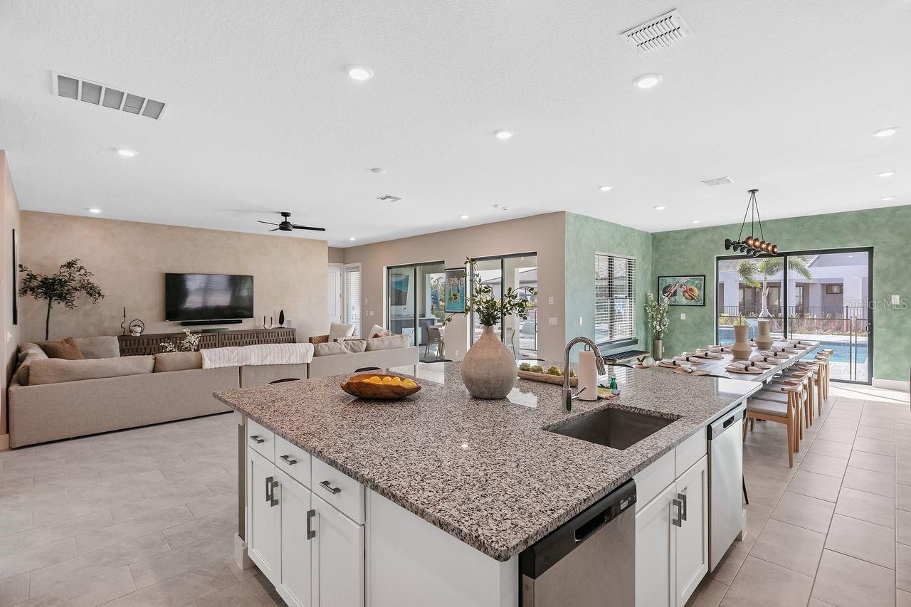 1008 Coyote Creek Way, Reunion, FL 34747 Photo