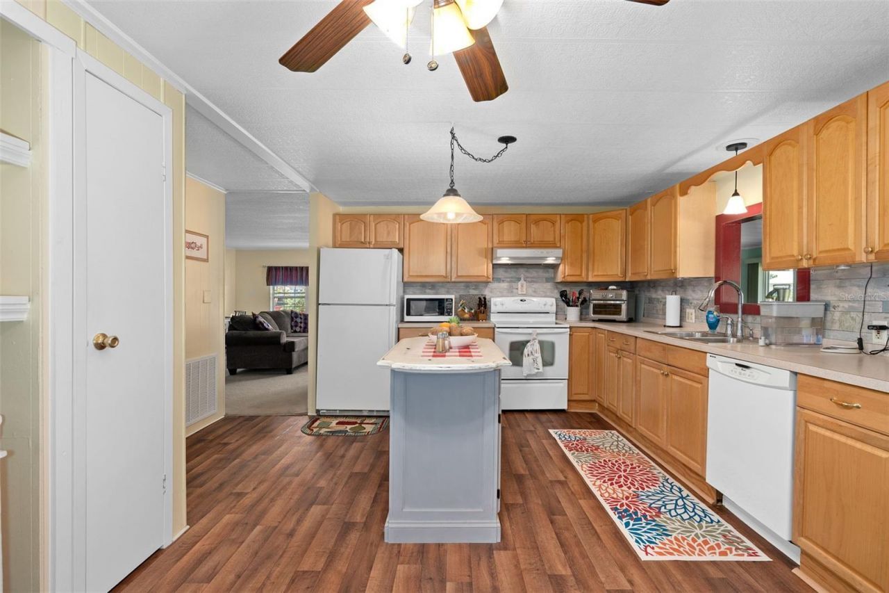 4 Gallinule Court, Fruitland Park, FL 34731 Photo