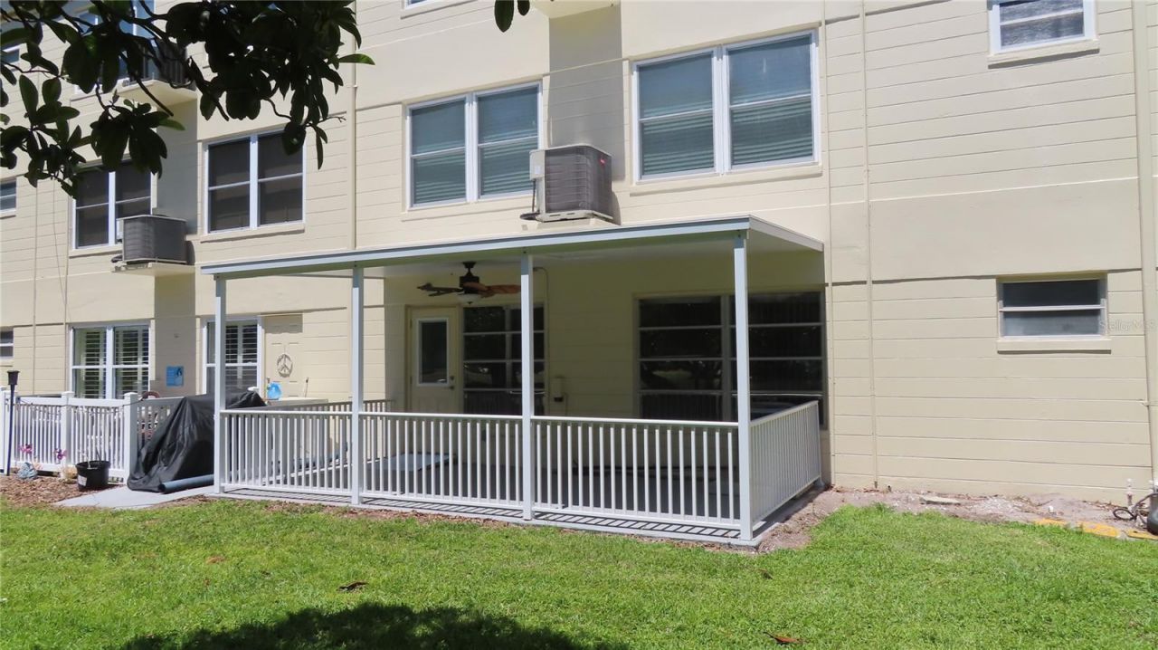 2285 Israeli Drive, Unit 17, Clearwater, FL 33763 Photo