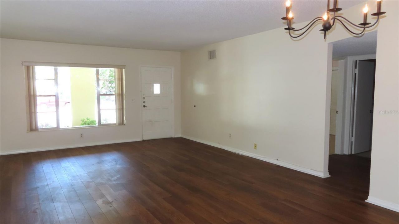 2285 Israeli Drive, Unit 17, Clearwater, FL 33763 Photo