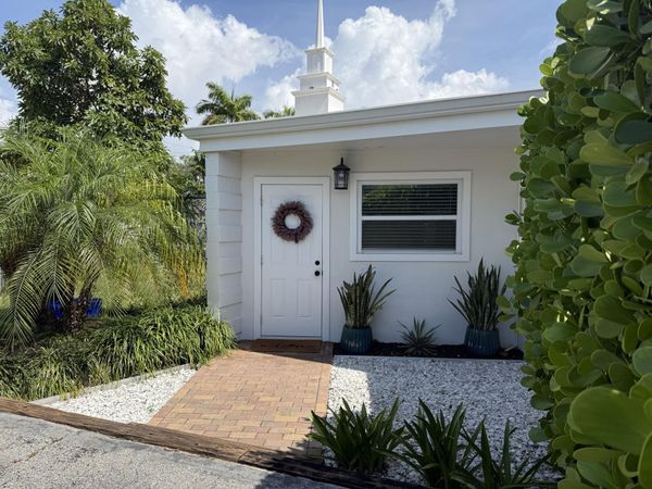 203 Seacrest Lane, Unit A, Delray Beach, FL 33444