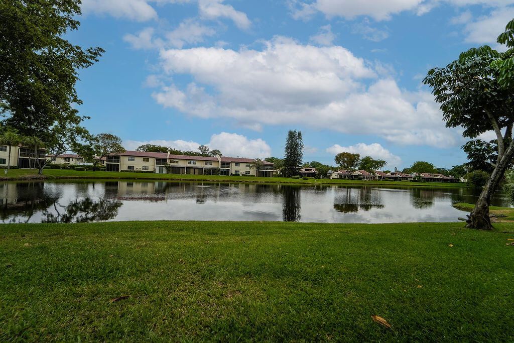 21839 Arriba Real, Unit 10g, Boca Raton, FL 33433 Photo