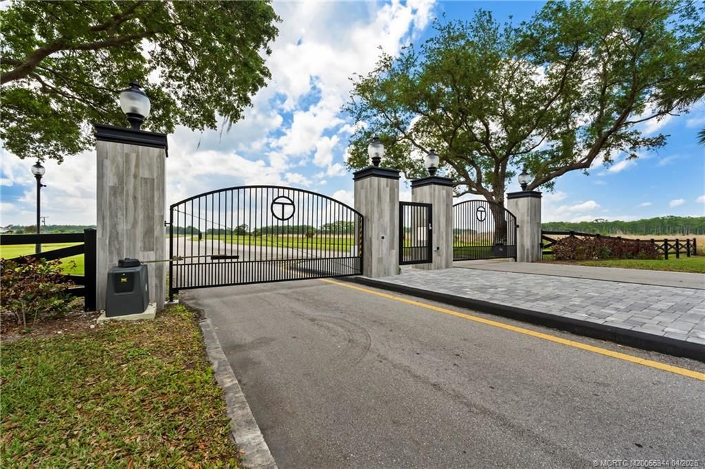 1900 SW Trailside Run, Stuart, FL 34997 Photo