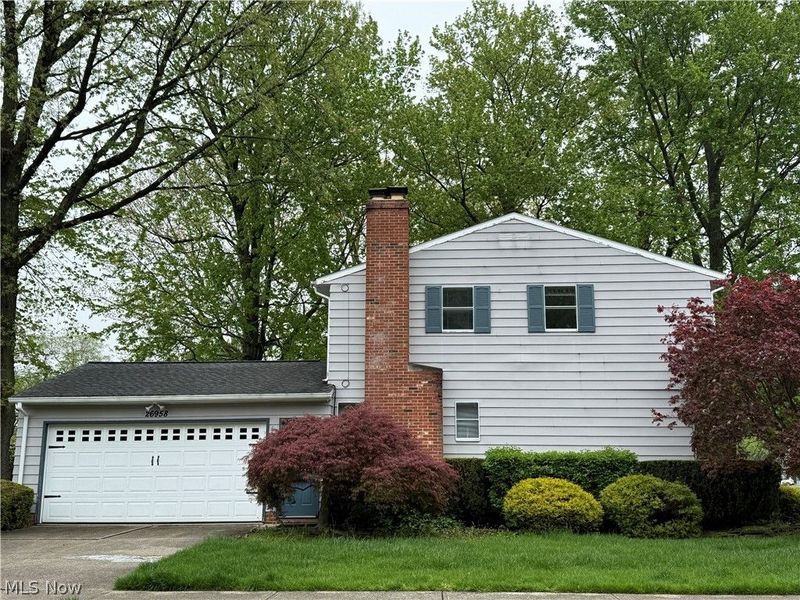 26958 Hyannisport Drive, North Olmsted, OH 44070 Photo 2