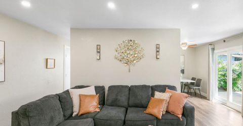 9220 Castlebar Way, Sacramento, CA 95826 Photo