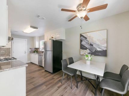 9220 Castlebar Way, Sacramento, CA 95826 Photo