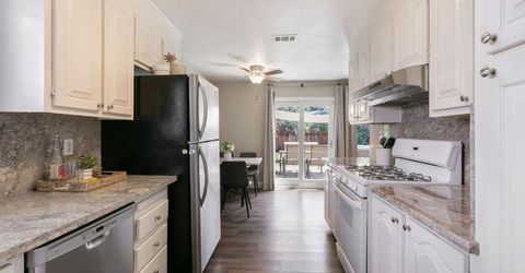 9220 Castlebar Way, Sacramento, CA 95826 Photo