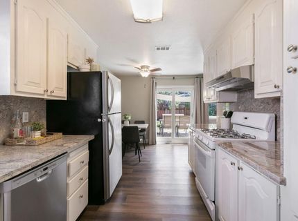 9220 Castlebar Way, Sacramento, CA 95826 Photo