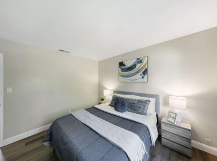 9220 Castlebar Way, Sacramento, CA 95826 Photo