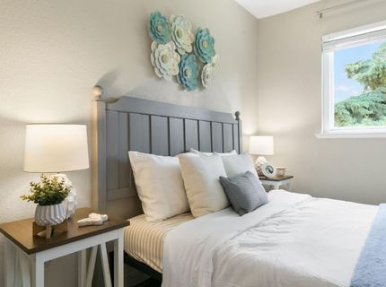 9220 Castlebar Way, Sacramento, CA 95826 Photo