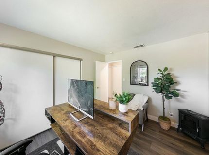 9220 Castlebar Way, Sacramento, CA 95826 Photo