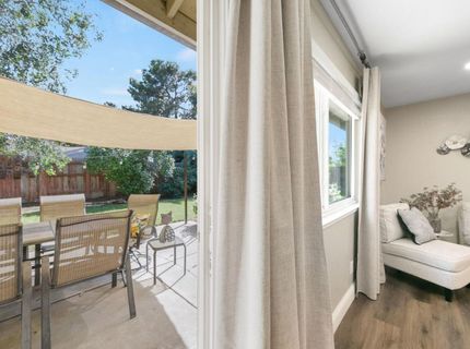 9220 Castlebar Way, Sacramento, CA 95826 Photo