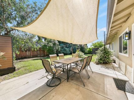 9220 Castlebar Way, Sacramento, CA 95826 Photo