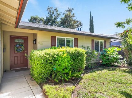 9220 Castlebar Way, Sacramento, CA 95826 Photo