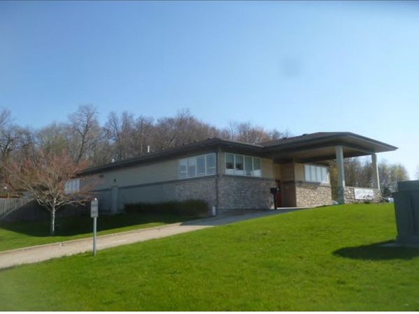 400 Progress Drive, Cottage Grove, WI 53527