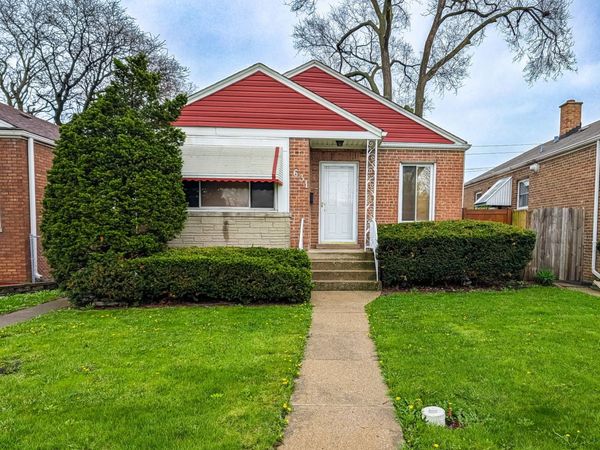 631 Balmoral Avenue , Westchester, IL 60154