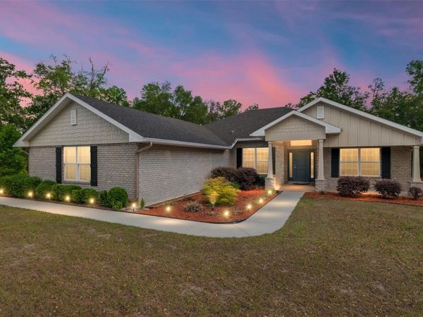 8179 NE 8TH PLACE , HIGH SPRINGS, FL 32643