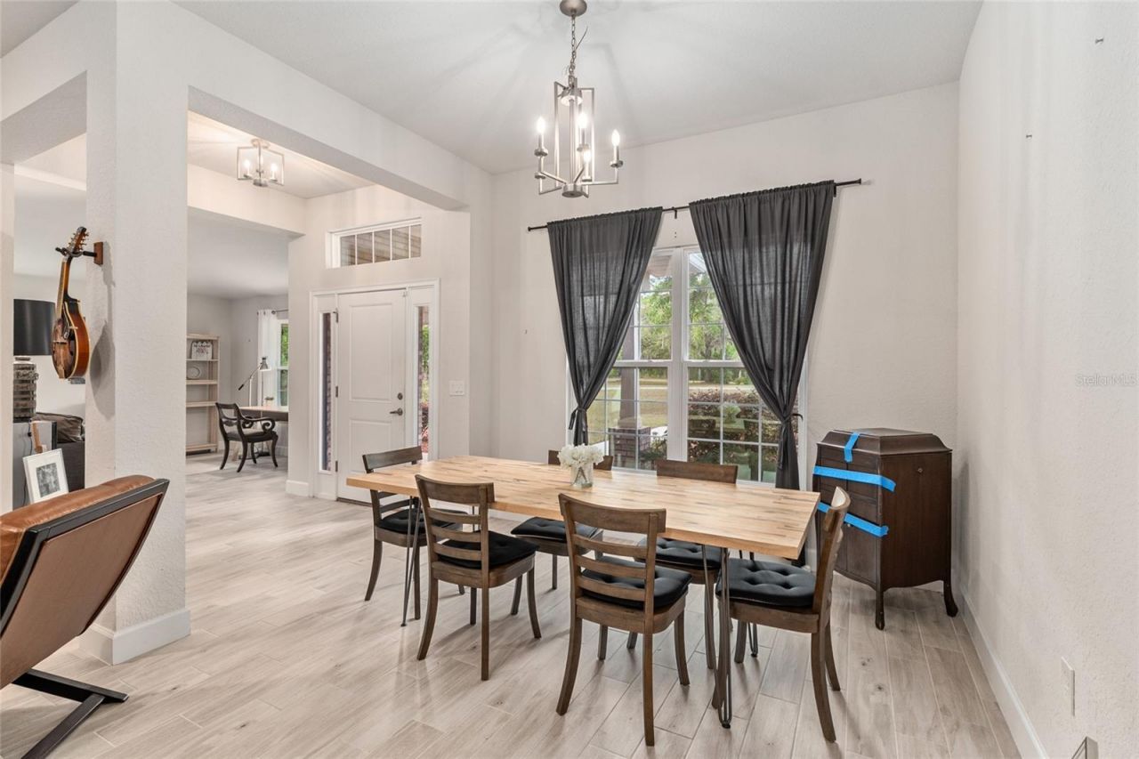 8179 NE 8th Place, High Springs, FL 32643 Photo