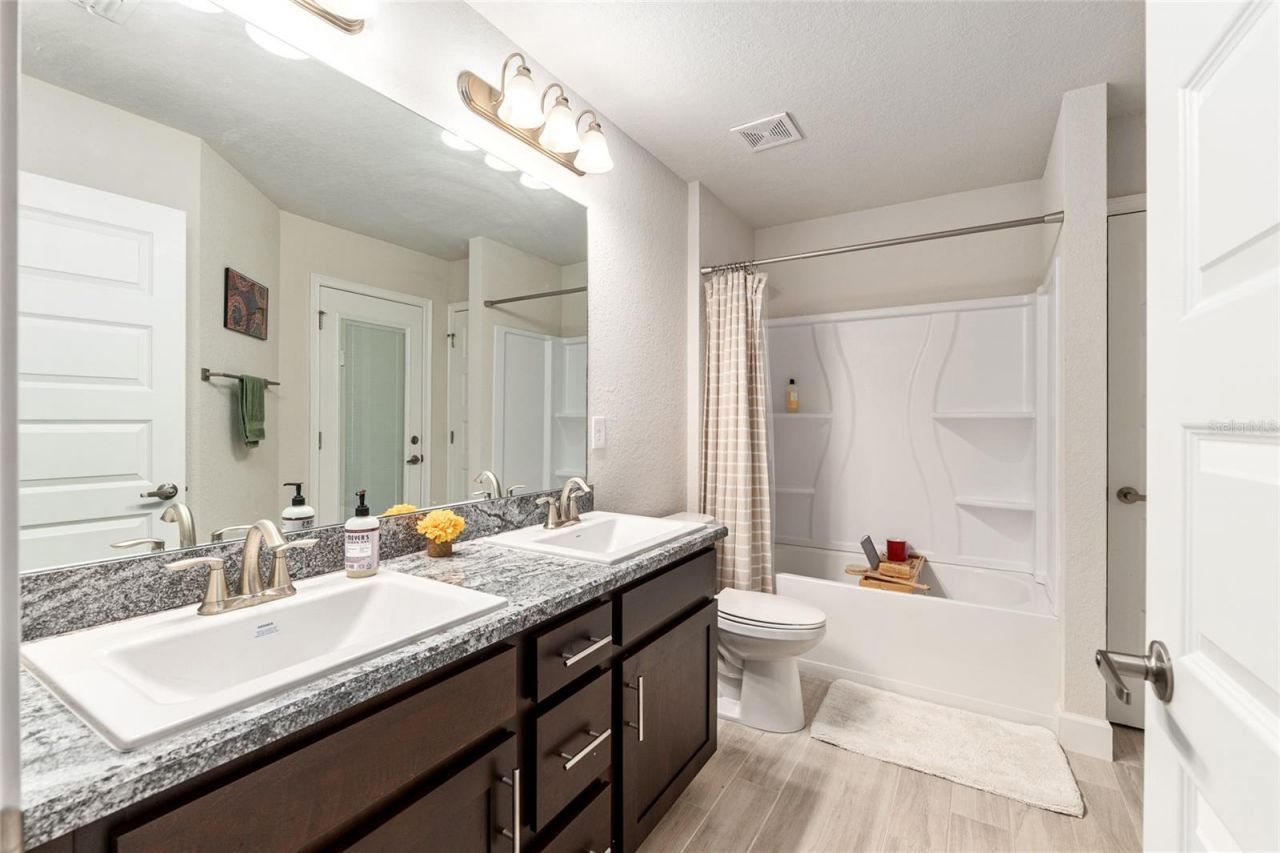 8179 NE 8th Place, High Springs, FL 32643 Photo