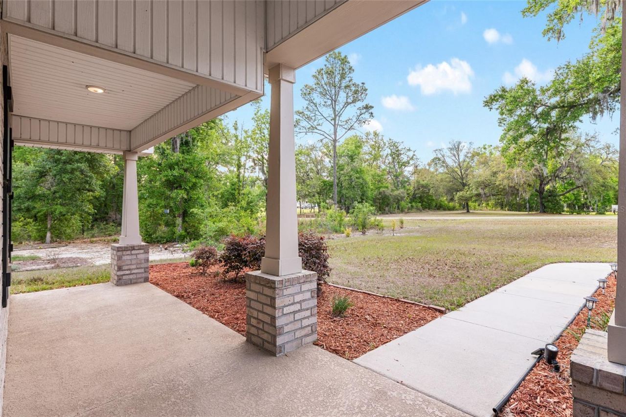 8179 NE 8th Place, High Springs, FL 32643 Photo