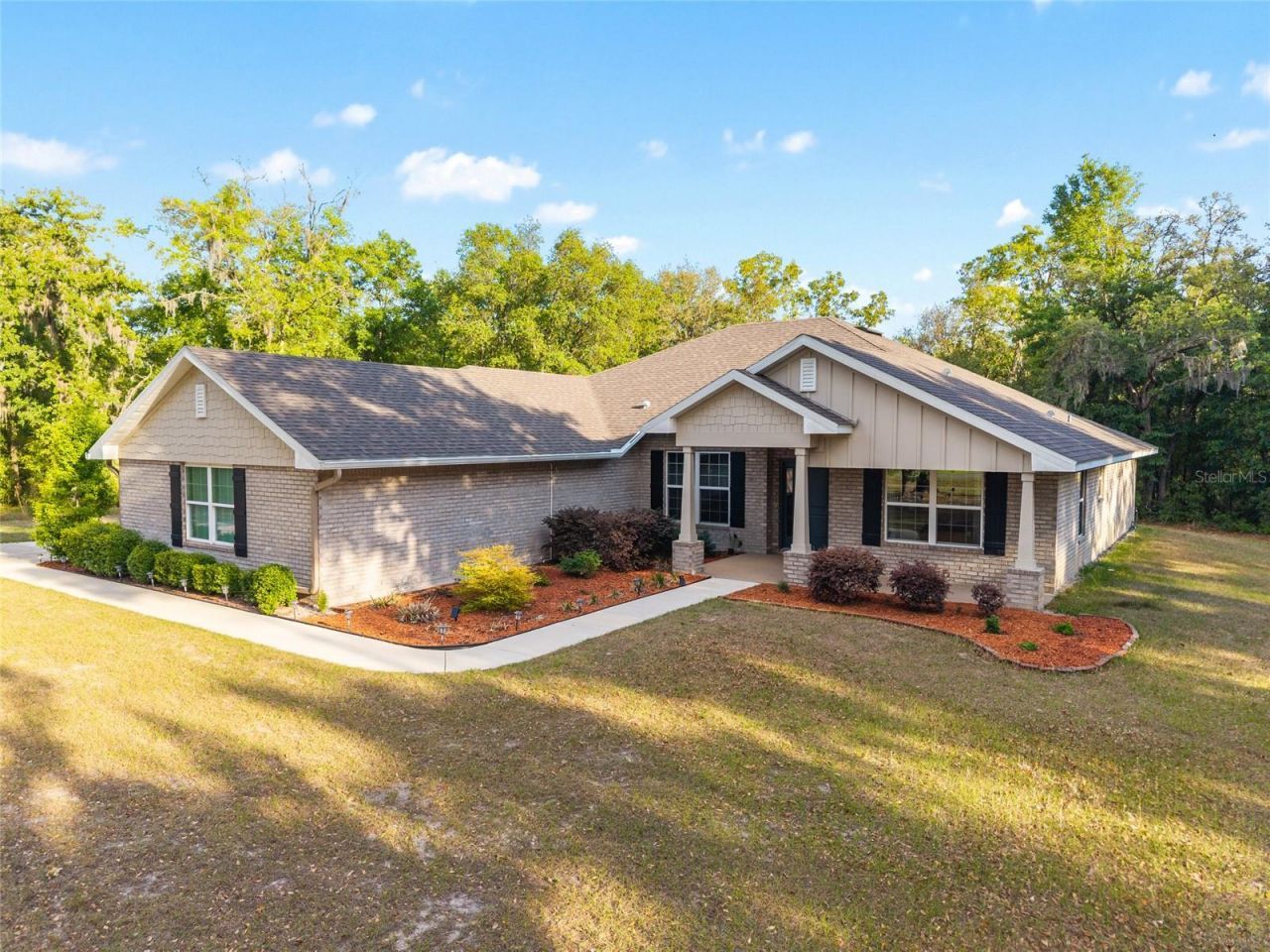 8179 NE 8th Place, High Springs, FL 32643 Photo