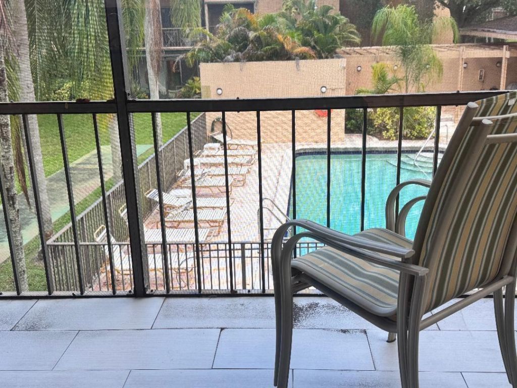 8901 N New River Canal Road, Unit 17w, Plantation, FL 33324 Photo
