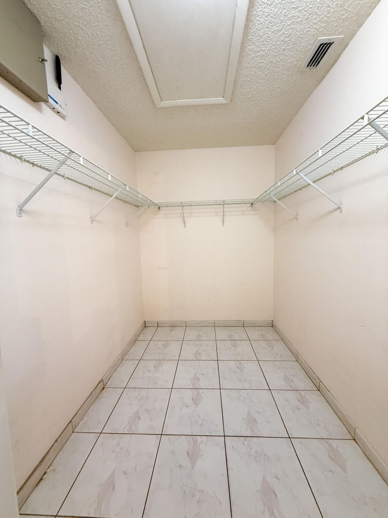 3104 Peachtree Circle, Davie, FL 33328 Photo