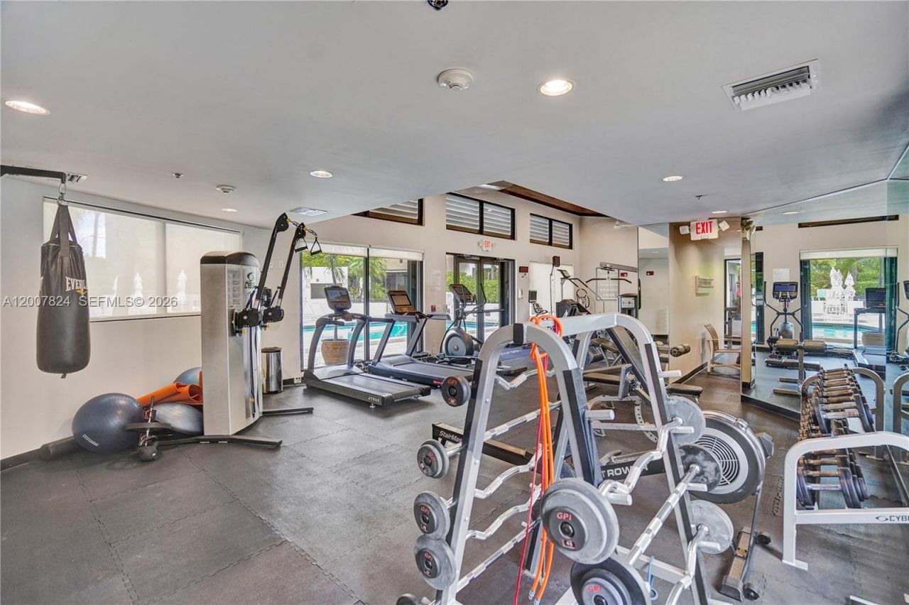 151 SE 15th Rd, Unit 502, Miami, FL 33129 Photo