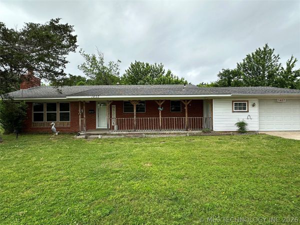 1407 S 9th Street , McAlester, OK 74501
