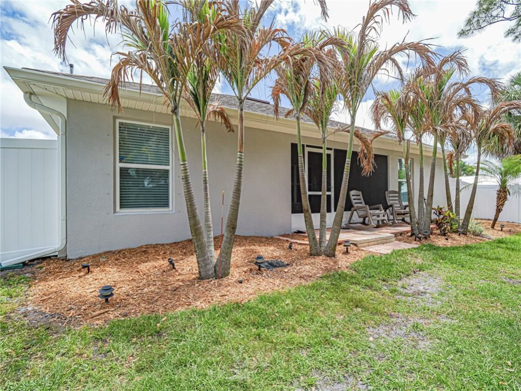 261 Midvale Terrace, Sebastian, FL 32958 Photo