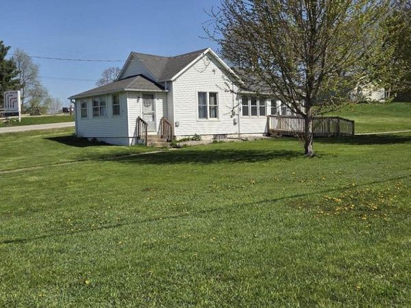 525 W Water Street, Shullsburg, WI 53586