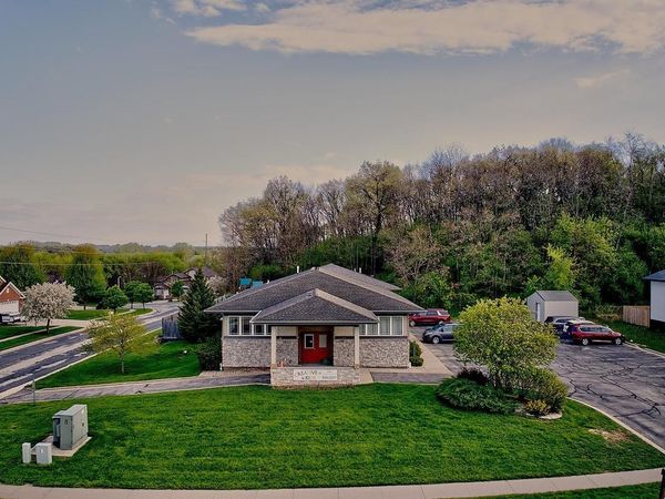 400 Progress Drive, Cottage Grove, WI 53527
