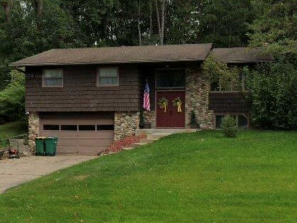 2891 Legion Avenue N, Lake Elmo, MN 55042