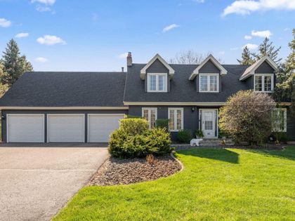 60 Deer Hills Court North Oaks, MN 55127