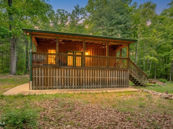 200 Preacher Laws Road, Afton, TN 37616