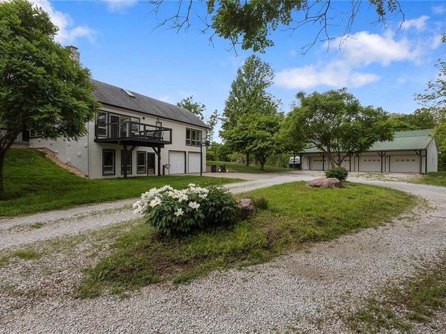 Property Image 37