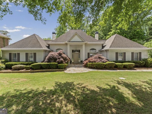 255 Northcrest Drive, Newnan, GA 30263