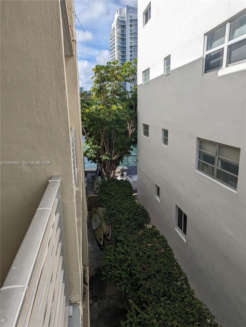 1441 Lincoln Rd, Unit 309, Miami Beach, FL 33139 Photo