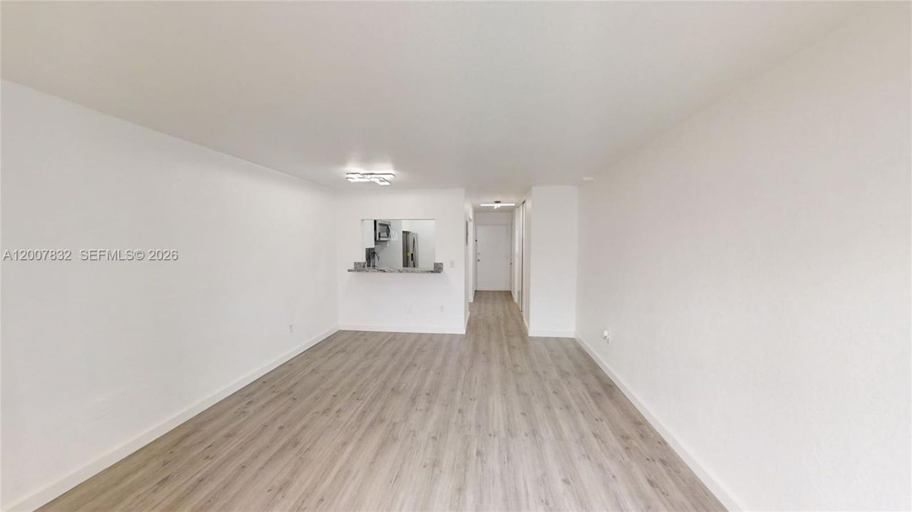 1441 Lincoln Rd, Unit 309, Miami Beach, FL 33139 Photo