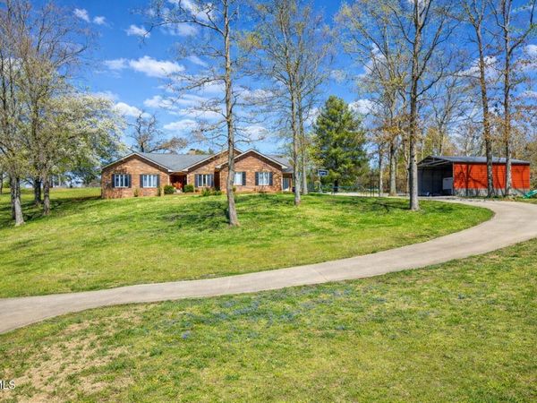 165 Fairway Drive, Greeneville, TN 37743