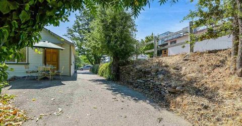 75 Main St, San Andreas, CA 95249 Photo