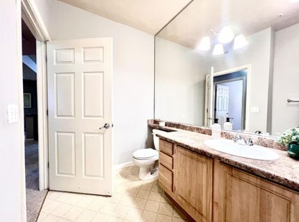 501 Gibson Dr #711, Unit 711, Roseville, CA 95678 Photo