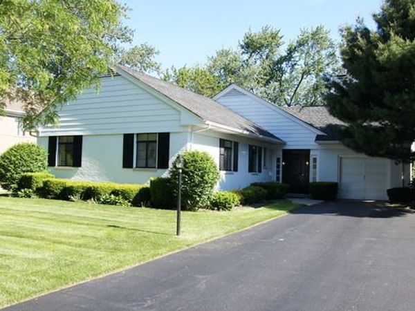 460 HIGHCREST Drive , Wilmette, IL 60091