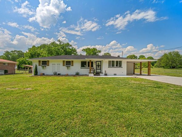 7803 Middle Valley Road, Hixson, TN 37343