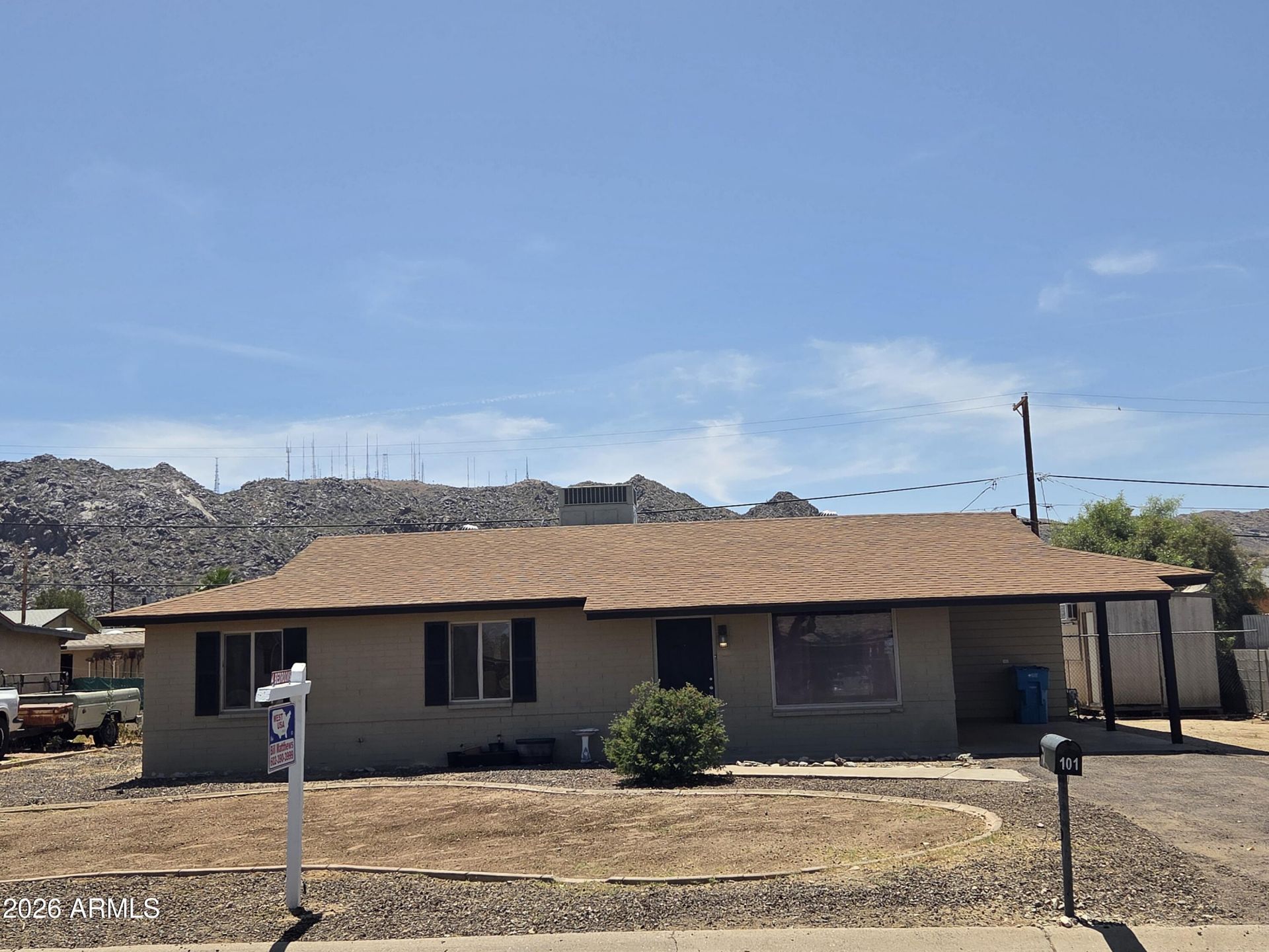 101 E Monte Way, Phoenix, AZ 85042 Main Photo