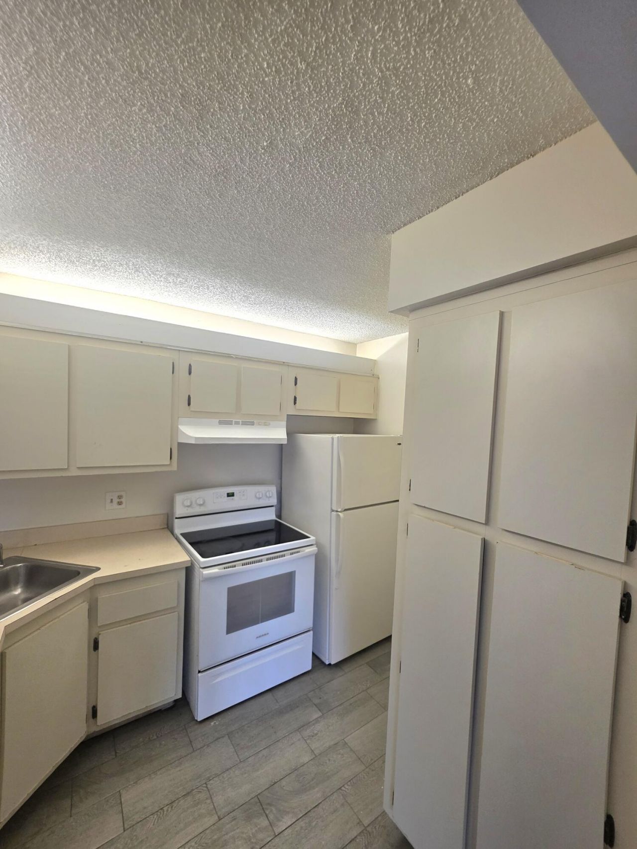 202 Foxtail Drive, Unit F3, Greenacres, FL 33415 Photo