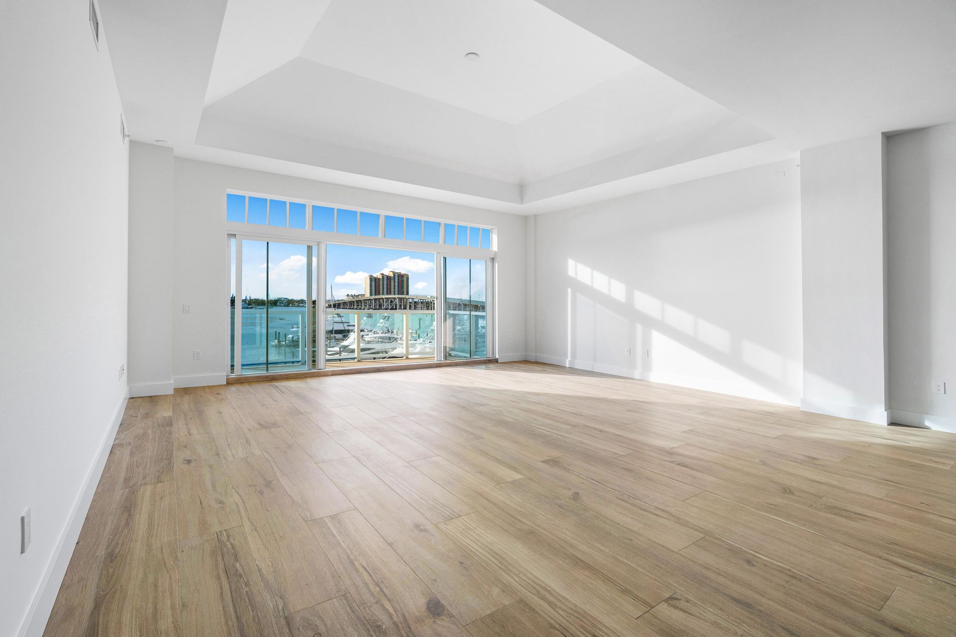 180 Lake Drive, Unit 2103, Palm Beach Shores, FL 33404 Photo