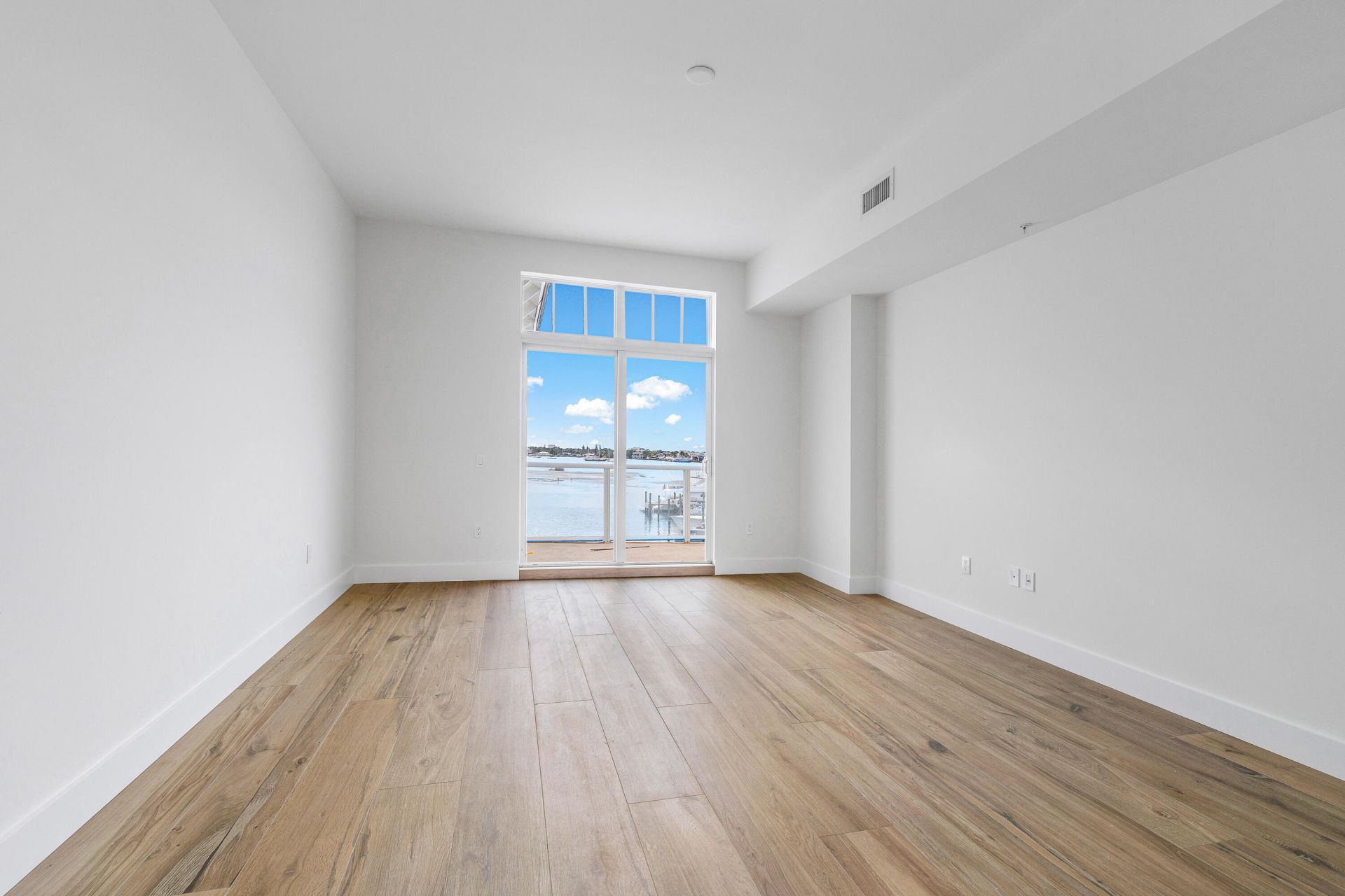 180 Lake Drive, Unit 2103, Palm Beach Shores, FL 33404 Photo