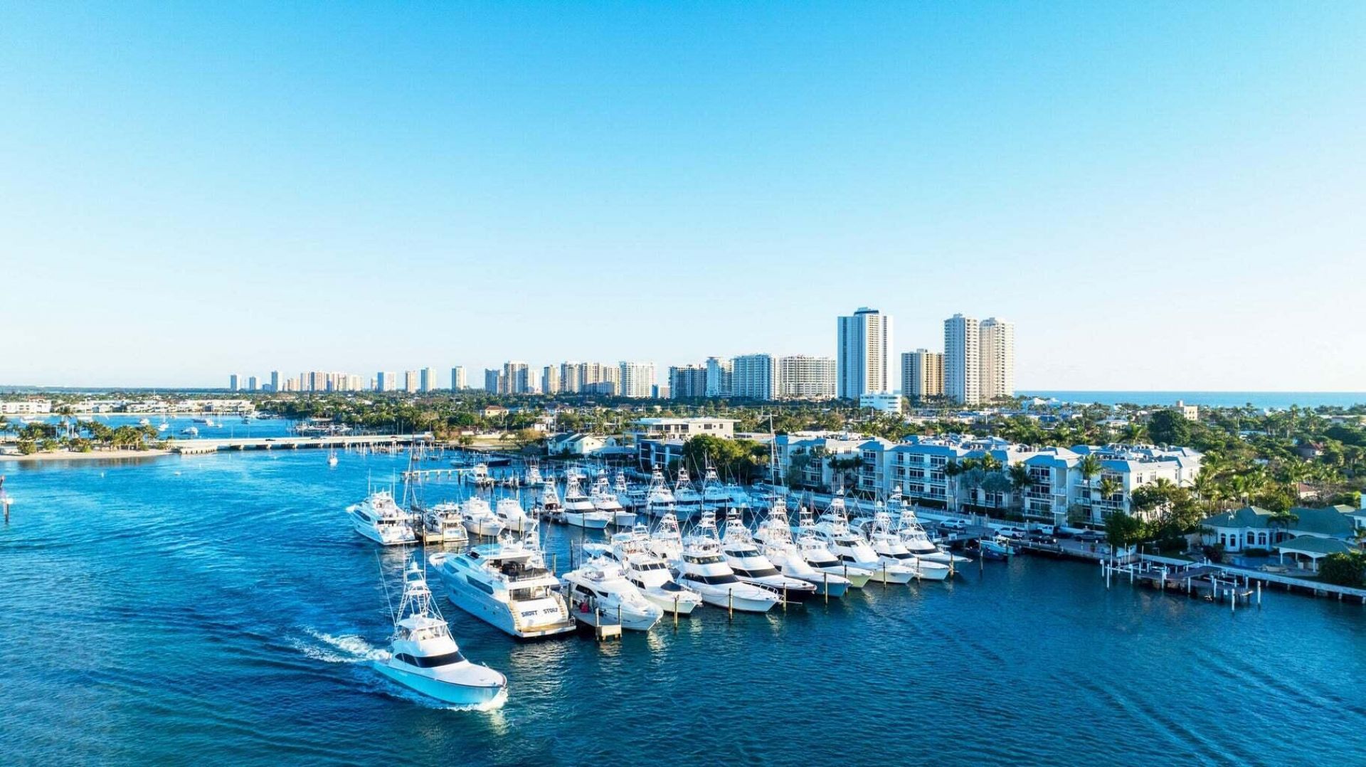 180 Lake Drive, Unit 2103, Palm Beach Shores, FL 33404 Photo