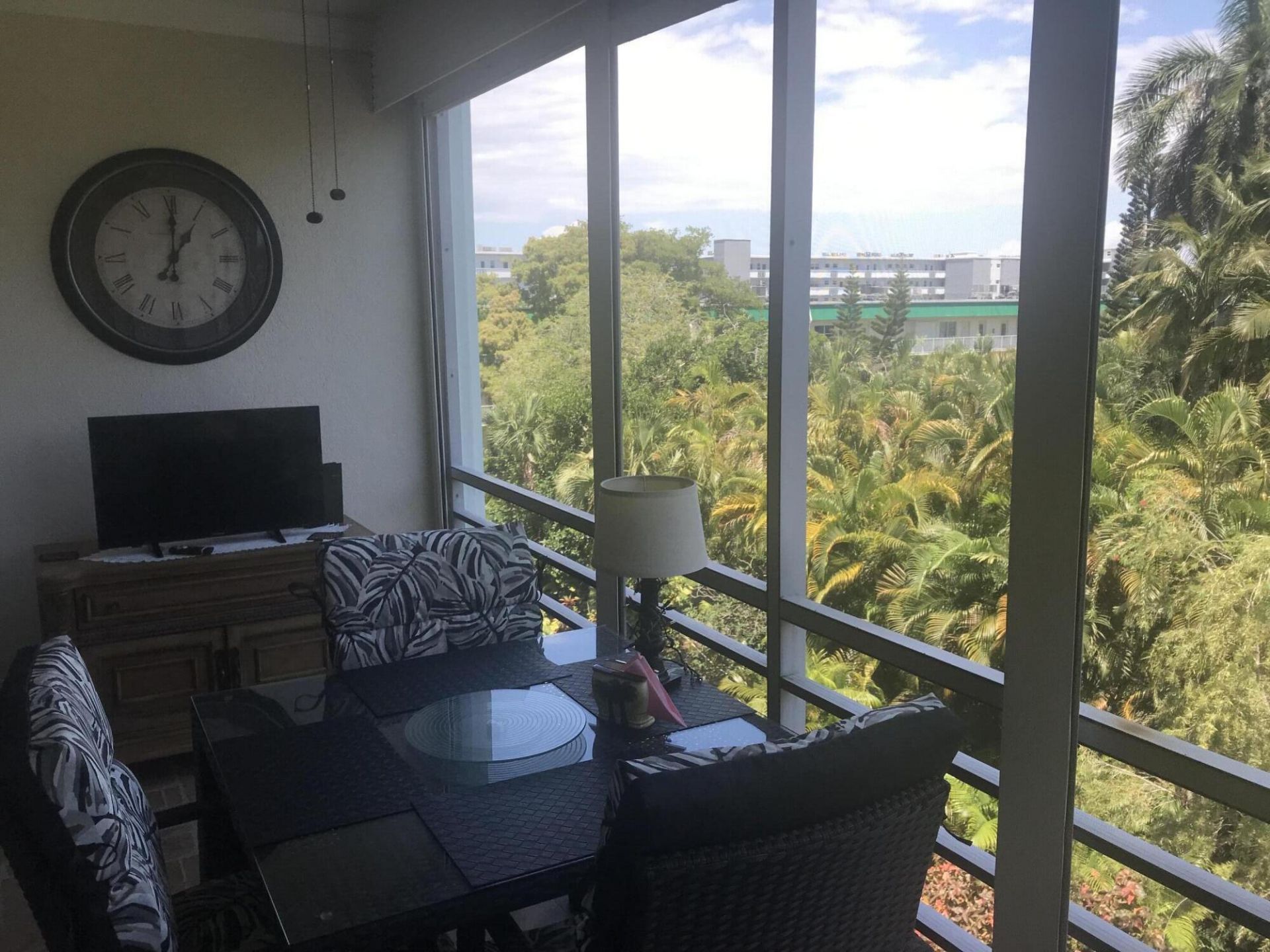 700 NE 14th Avenue Ne, Unit 404, Hallandale Beach, FL 33009 Photo